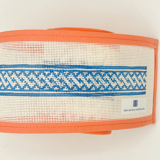 Little Stitches Needleworks - Nantucket Braid Belt in Delft Blue