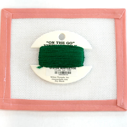 Vineyard Silk To Go Card - Mistletoe